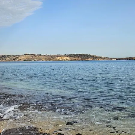 Sea Breeze Penthouse And Terrace Qawra Σεντ Πόλς Μπέι