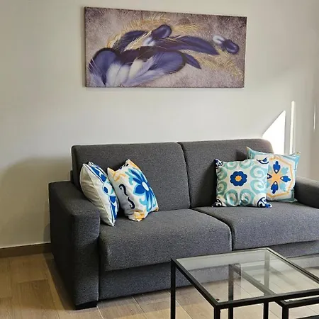 Sea Breeze Penthouse And Terrace Qawra דירה *