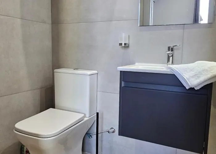 Apartman Sea Breeze Penthouse And Terrace Qawra *