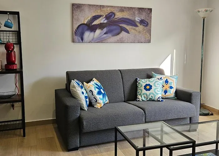 Sea Breeze Penthouse And Terrace Qawra Апартаменты *