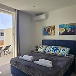 Apartment Sea Breeze Penthouse And Terrace Qawra *